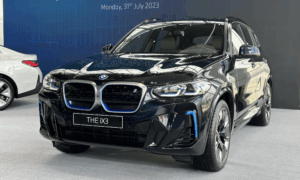 Giá xe BMW iX3 mới nhất
