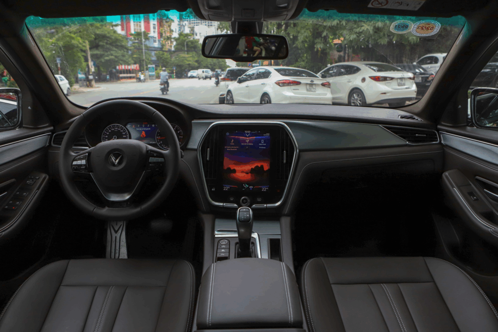 Giá xe VinFast Lux A2.0 mới nhất 4 image 486