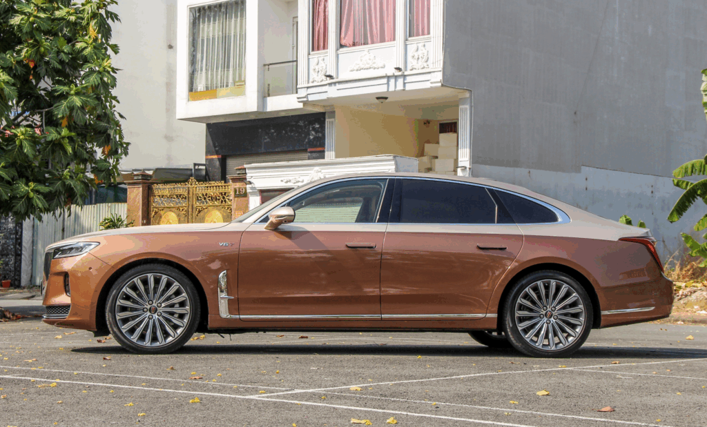 Giá xe Hongqi H9 mới nhất 2 image 76