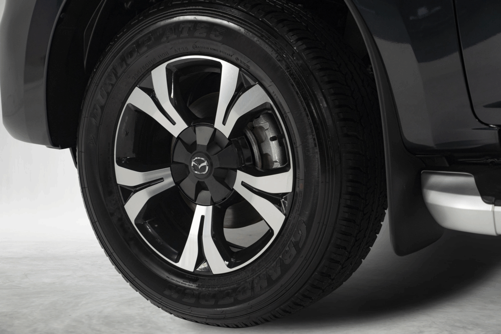 Giá xe Mazda BT-50 mới nhất 5 image 125