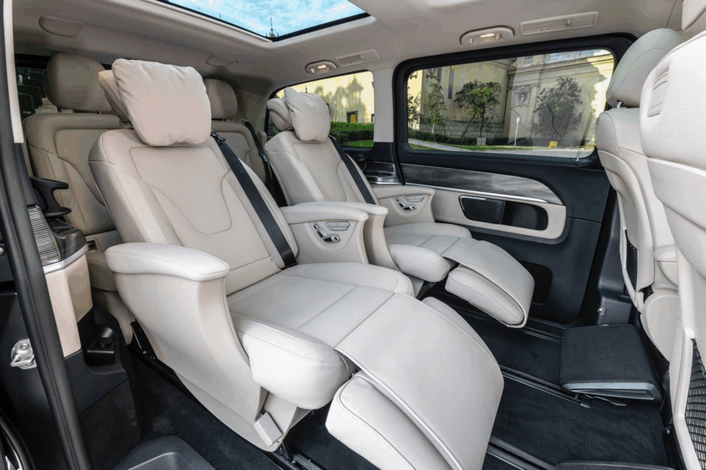 Giá xe Mercedes-Benz V-Class 2021 mới nhất 7 image 1004