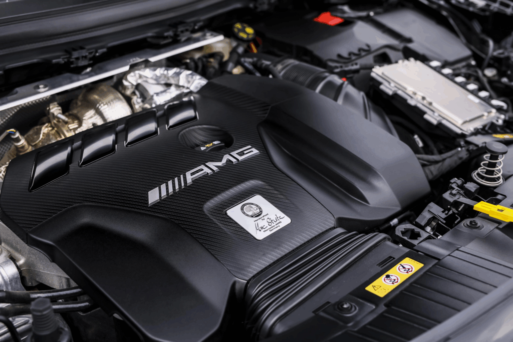 Giá xe Mercedes GLA 2022 mới nhất 8 image 1015