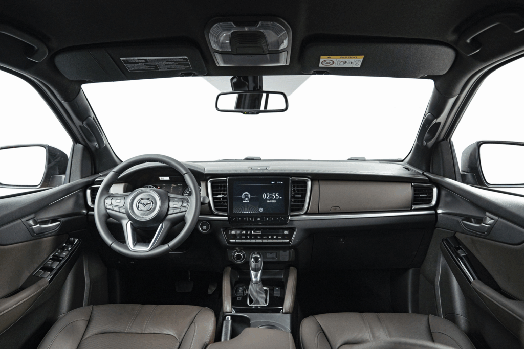 Giá xe Mazda BT-50 2021 mới nhất 5 image 808