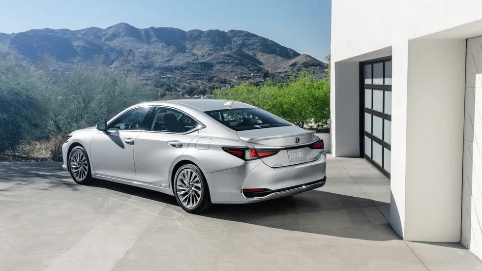 Giá xe Lexus ES 2022 mới nhất 15 image 885