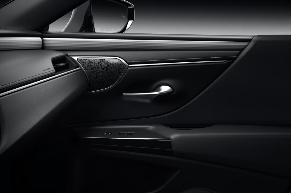 Giá xe Lexus ES 2022 mới nhất 20 image 890