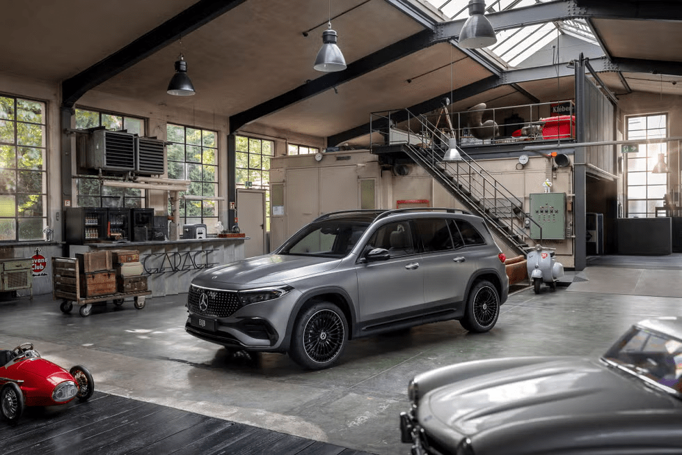 Giá xe Mercedes EQB 2025 mới nhất 2 image 973
