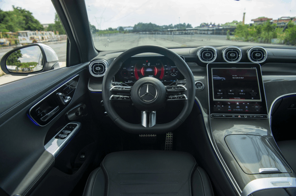 Giá xe Mercedes GLC 2023 mới nhất 5 image 985