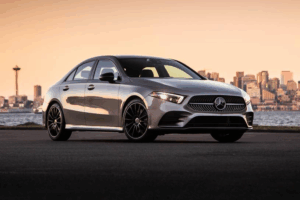 Giá xe Mercedes-Benz A-Class 2021 mới nhất