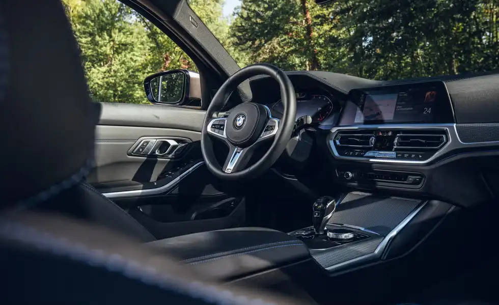 Giá xe BMW 3-Series 2021 mới nhất 8 tinxemoi com 1 20250716 144000