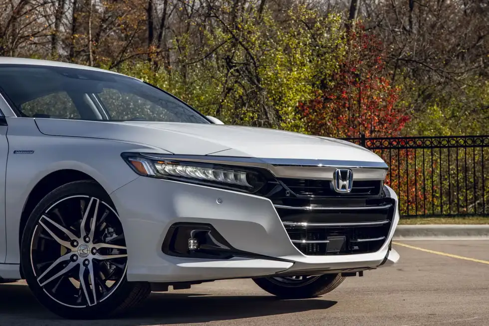 Giá xe Honda Accord 2022 mới nhất 14 tinxemoi com 170