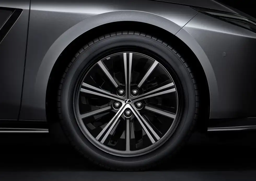 Giá xe Lexus ES 2026 mới nhất 4 tinxemoi com 201