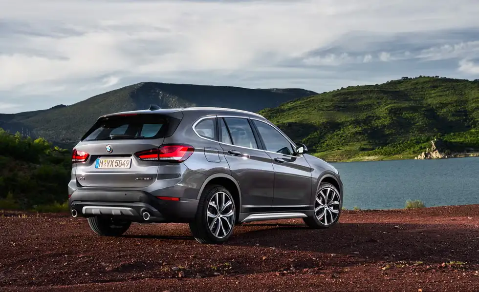 Giá xe BMW X1 2021 mới nhất 3 tinxemoi com 229