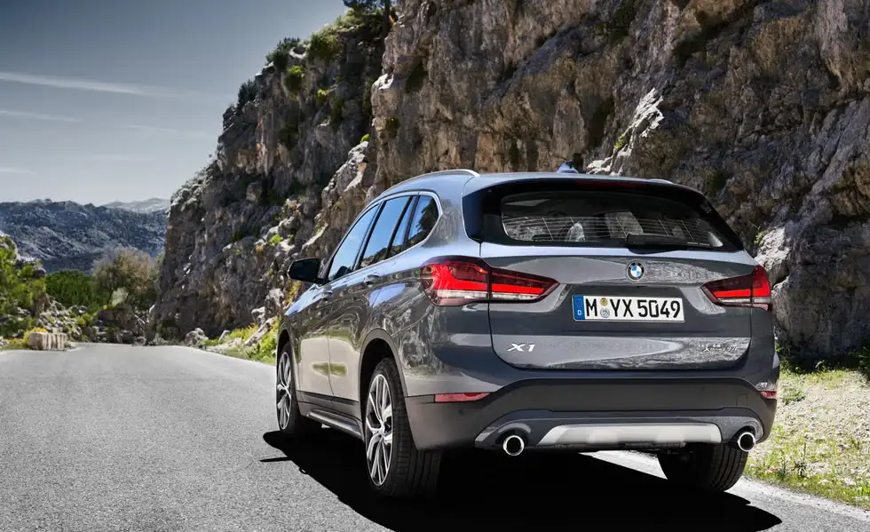 Giá xe BMW X1 2021 mới nhất 12 tinxemoi com 238