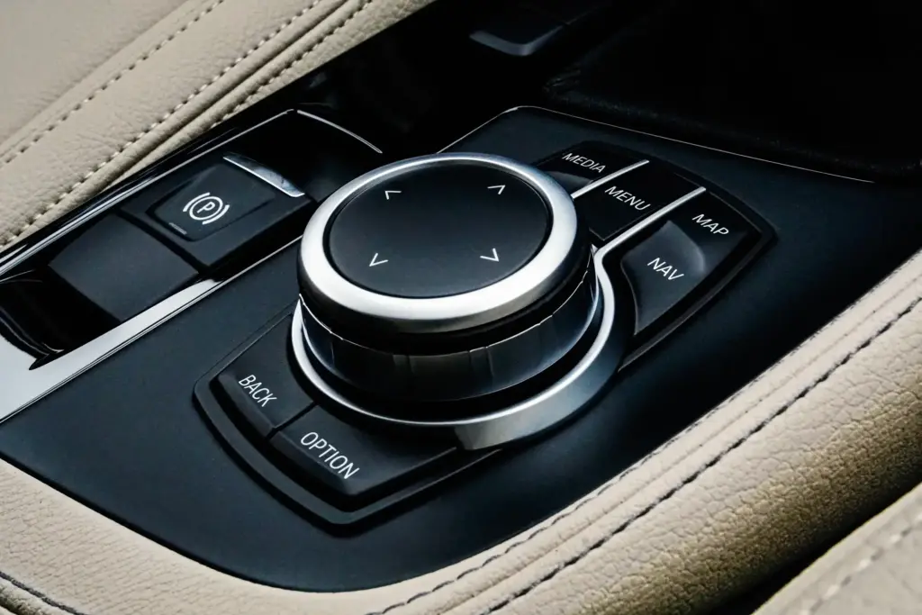 Giá xe BMW X1 2021 mới nhất 15 tinxemoi com 241
