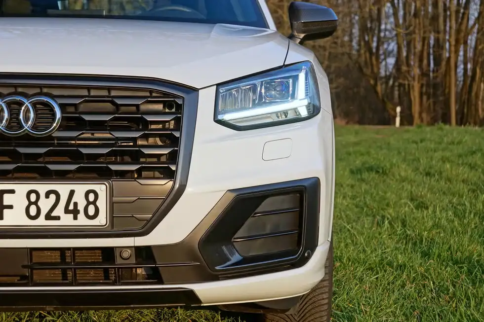 Giá xe Audi Q2 2021 mới nhất 13 tinxemoi com 269