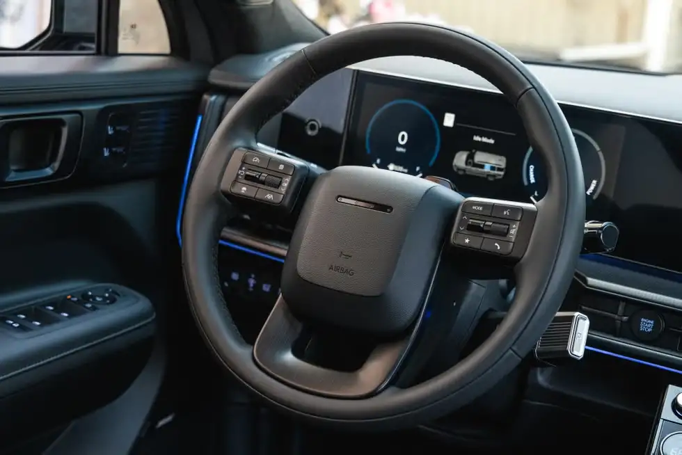 Giá xe Hyundai Santa Fe Hybrid 2025 mới nhất 4 tinxemoi com 29