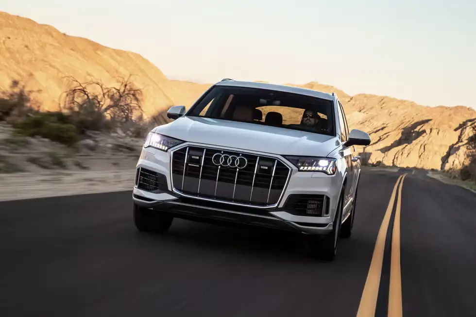 Giá xe Audi Q7 2024 mới nhất 3 tinxemoi com 320
