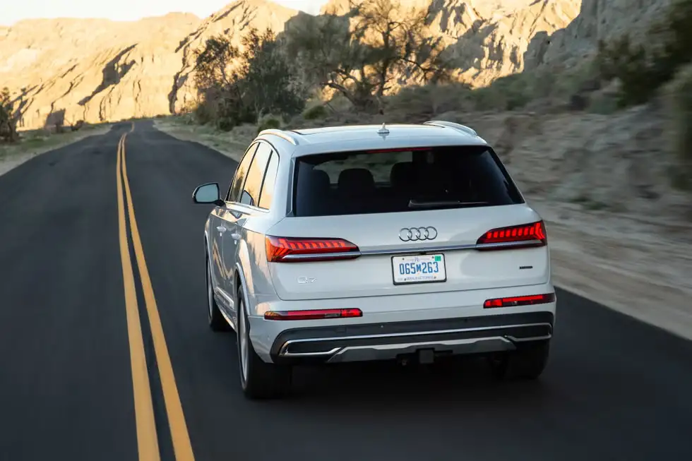 Giá xe Audi Q7 2024 mới nhất 4 tinxemoi com 321