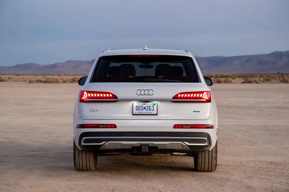 Giá xe Audi Q7 2024 mới nhất 5 tinxemoi com 322