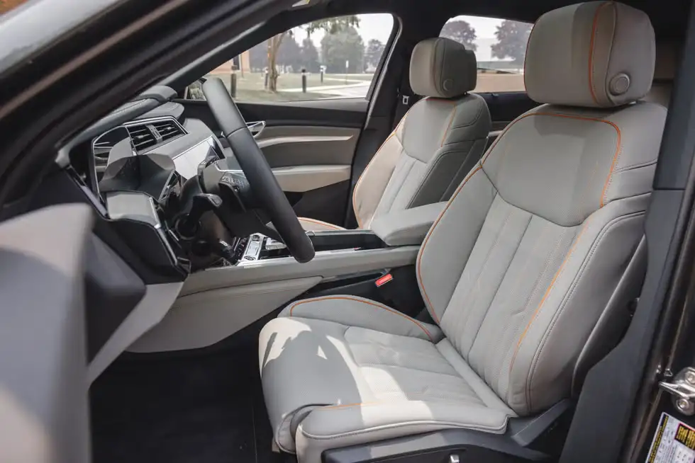 Giá xe Audi Q8 e-tron 2024 mới nhất 5 tinxemoi com 337