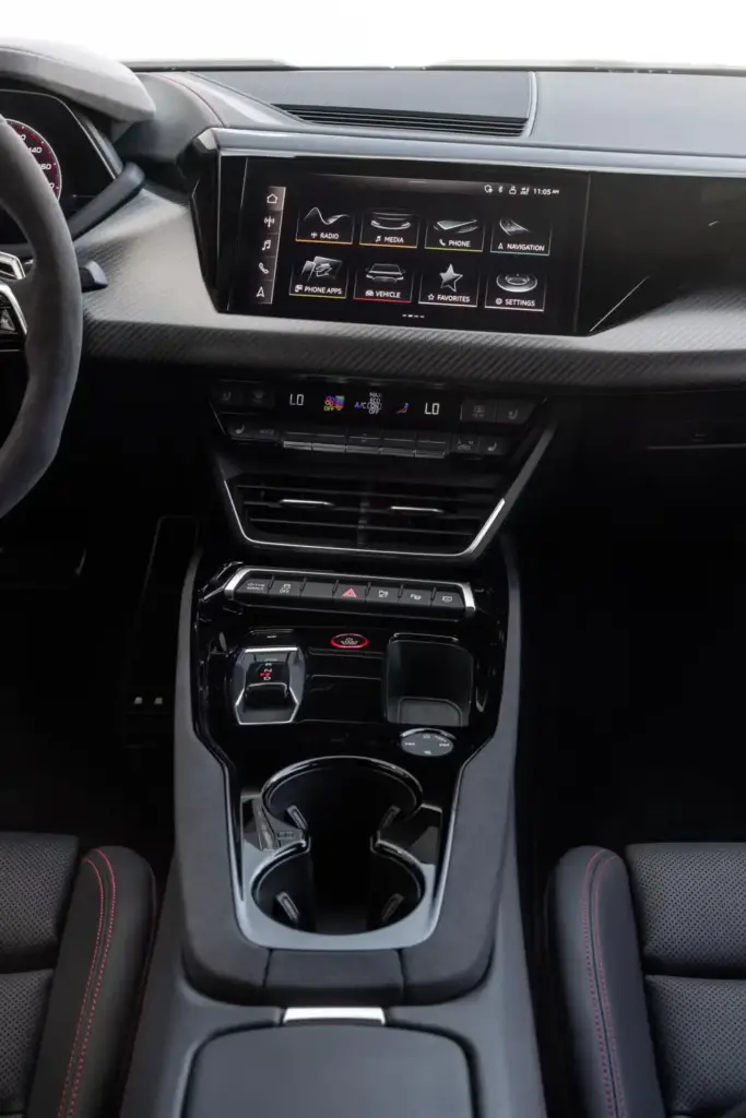 Giá xe Audi e-tron GT 2022 mới nhất 9 tinxemoi com 355
