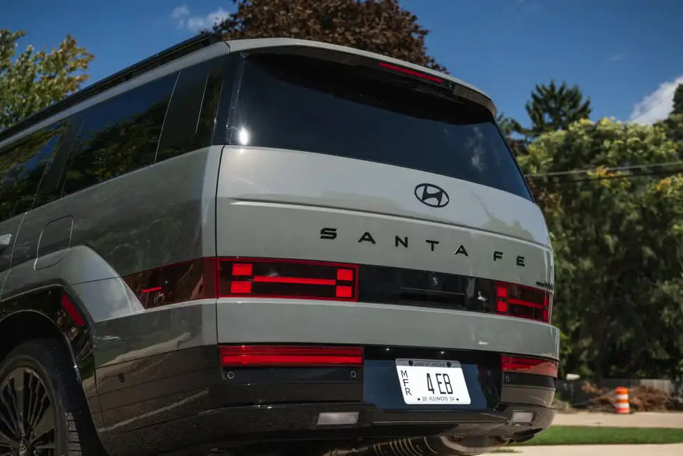 Giá xe Hyundai Santa Fe Hybrid 2025 mới nhất 11 tinxemoi com 36