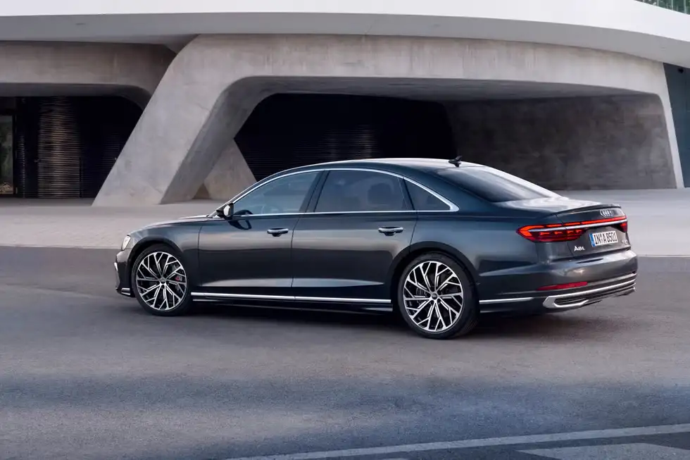 Giá xe Audi A8L 2022 mới nhất 3 tinxemoi com 364