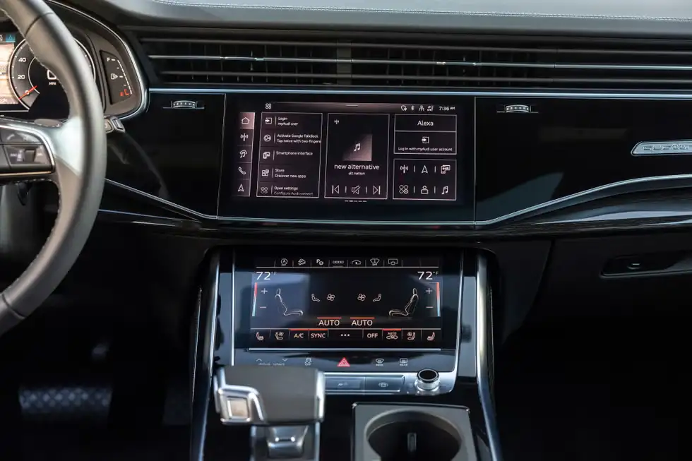 Giá xe Audi Q8 2024 mới nhất 9 tinxemoi com 386