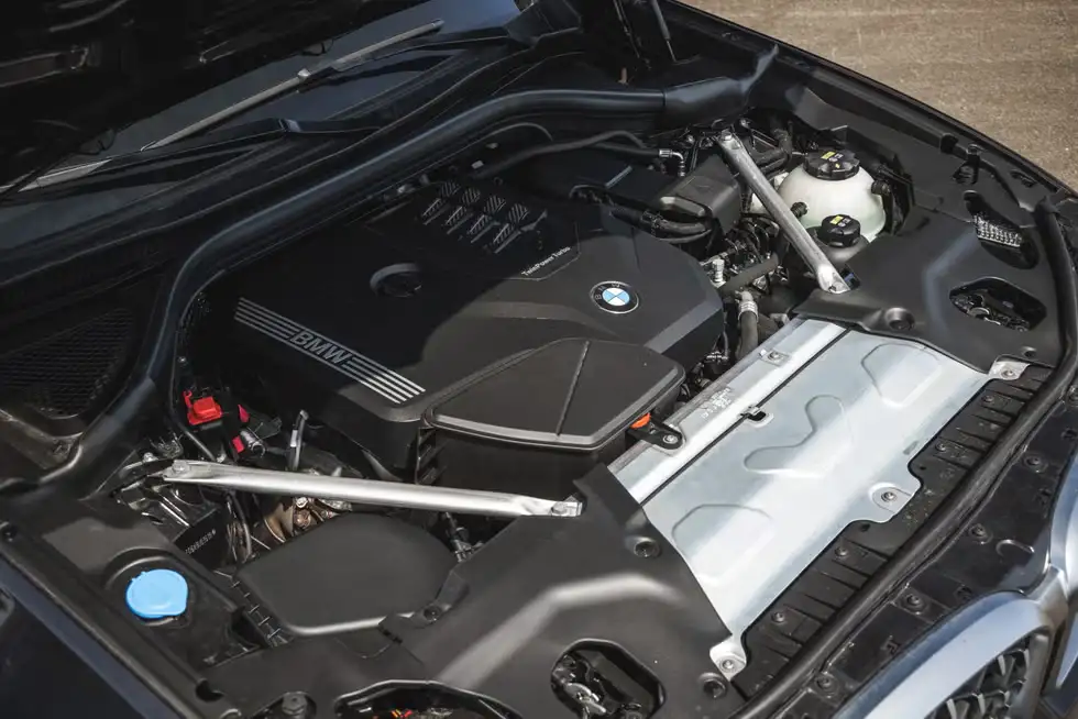 Giá xe BMW X4 2022 mới nhất 3 tinxemoi com 4 20250716 151036