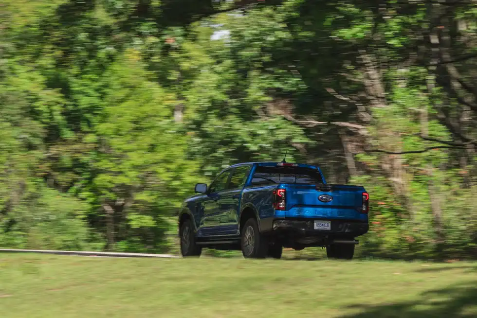Giá xe Ford Ranger 2024 mới nhất 4 tinxemoi com 411
