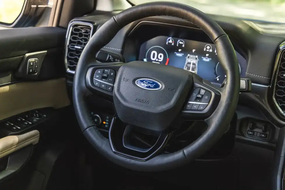 Giá xe Ford Ranger 2024 mới nhất 9 tinxemoi com 416