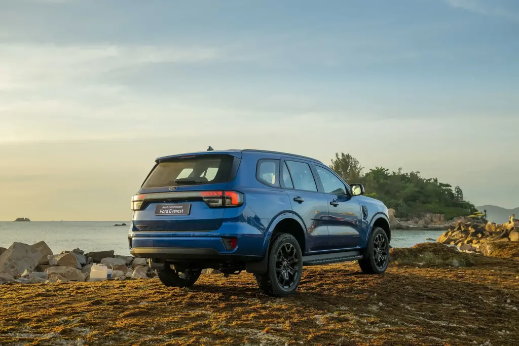 Giá xe Ford Everest 2024 mới nhất 3 tinxemoi com 442