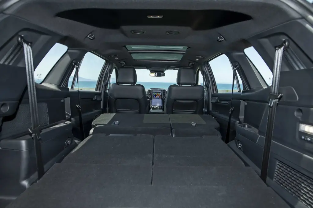 Giá xe Ford Everest 2024 mới nhất 10 tinxemoi com 449
