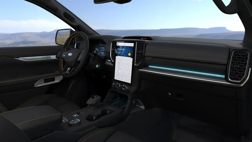 Giá xe Ford Everest 2024 mới nhất 11 tinxemoi com 450
