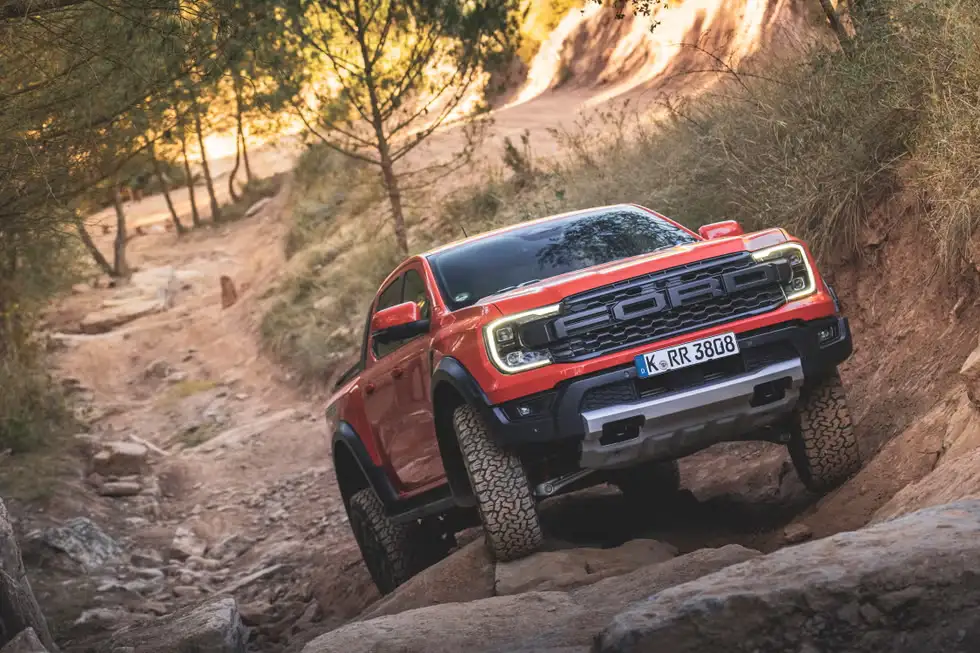 Giá xe Ford Ranger Raptor 2023 mới nhất 2 tinxemoi com 455