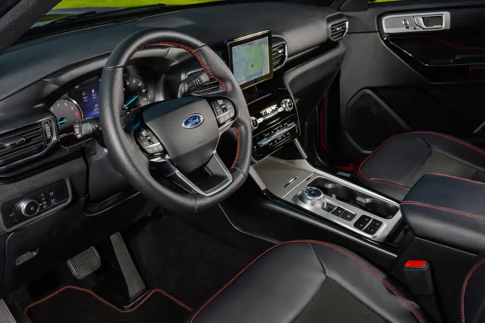Giá xe Ford Explorer 2022 mới nhất 6 tinxemoi com 474
