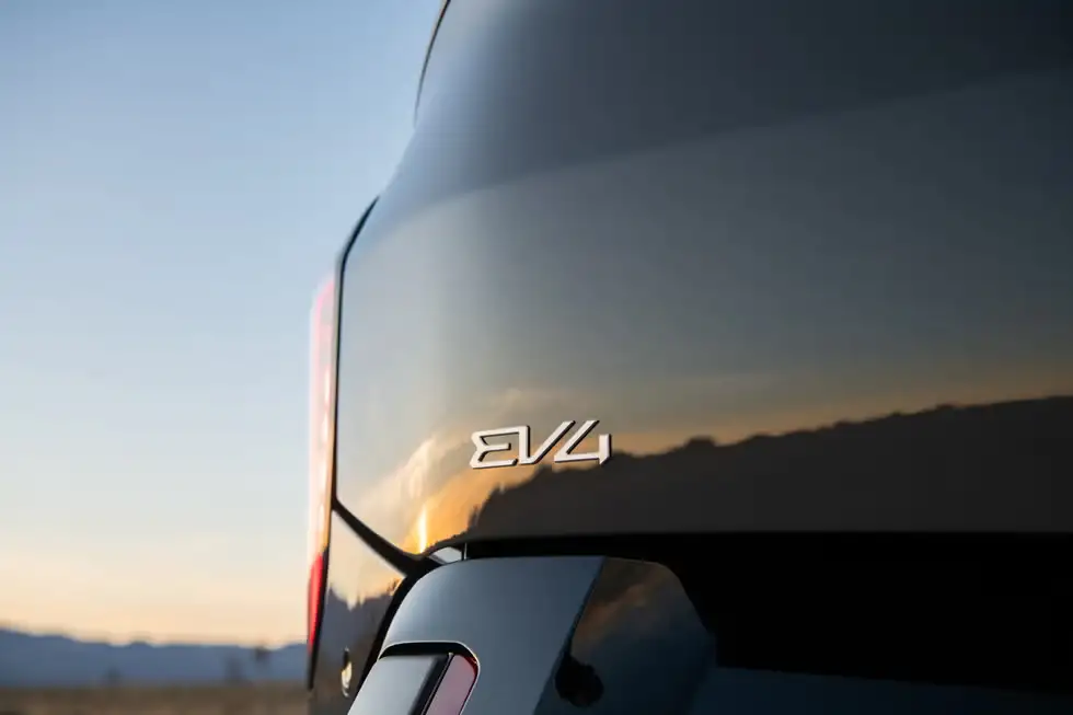 Giá xe Kia EV4 2026 mới nhất 14 tinxemoi com 512