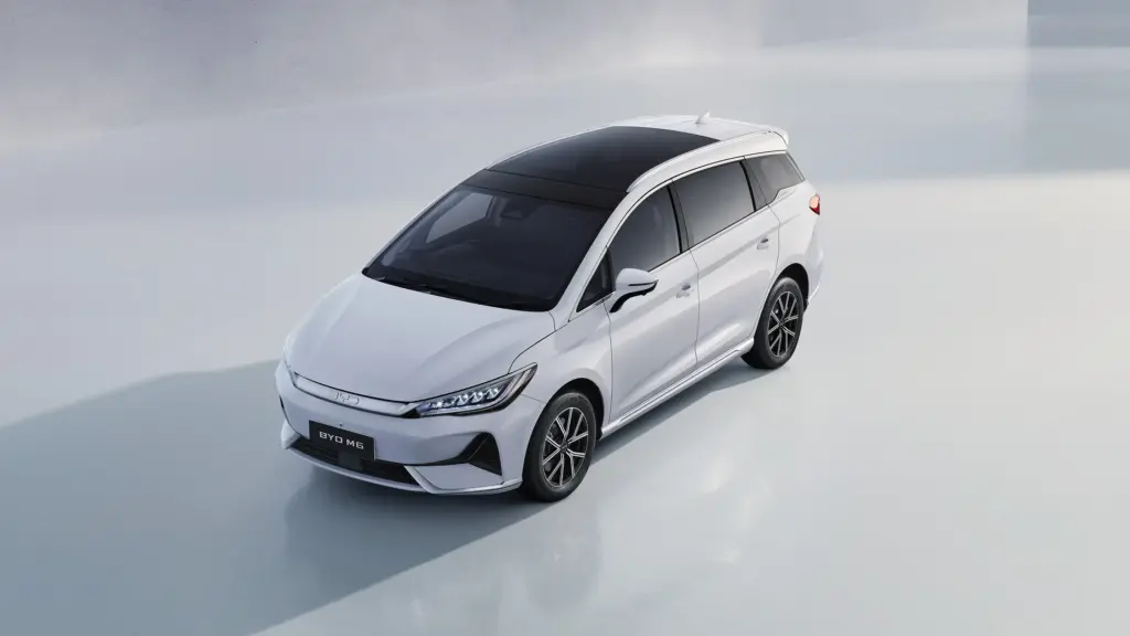 Giá xe BYD M6 2024 mới nhất 4 tinxemoi com 546