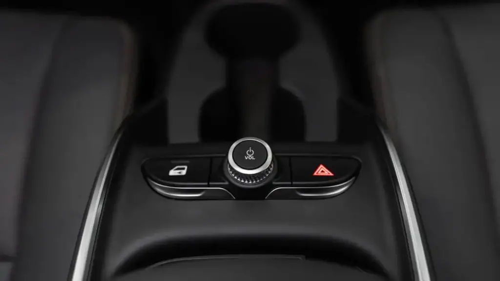 Giá xe VinFast VF6 2023 mới nhất 4 tinxemoi com 639