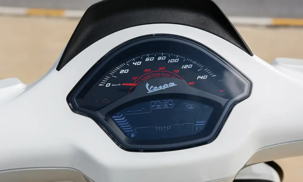 Giá xe Vespa Sprint 2025 mới nhất 10 tinxemoi com 717