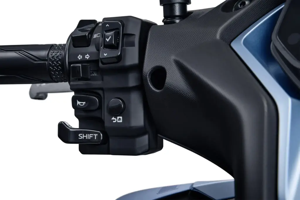 Giá xe Yamaha NVX 2025 mới nhất 6 tinxemoi com 744