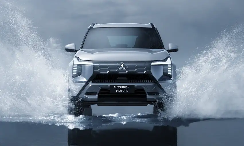 Giá xe Mitsubishi Destinator 2025 mới nhất 2 tinxemoi com 765
