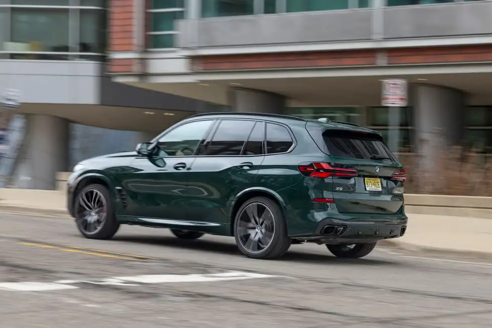 Giá xe BMW X5 mới nhất 14 image 1