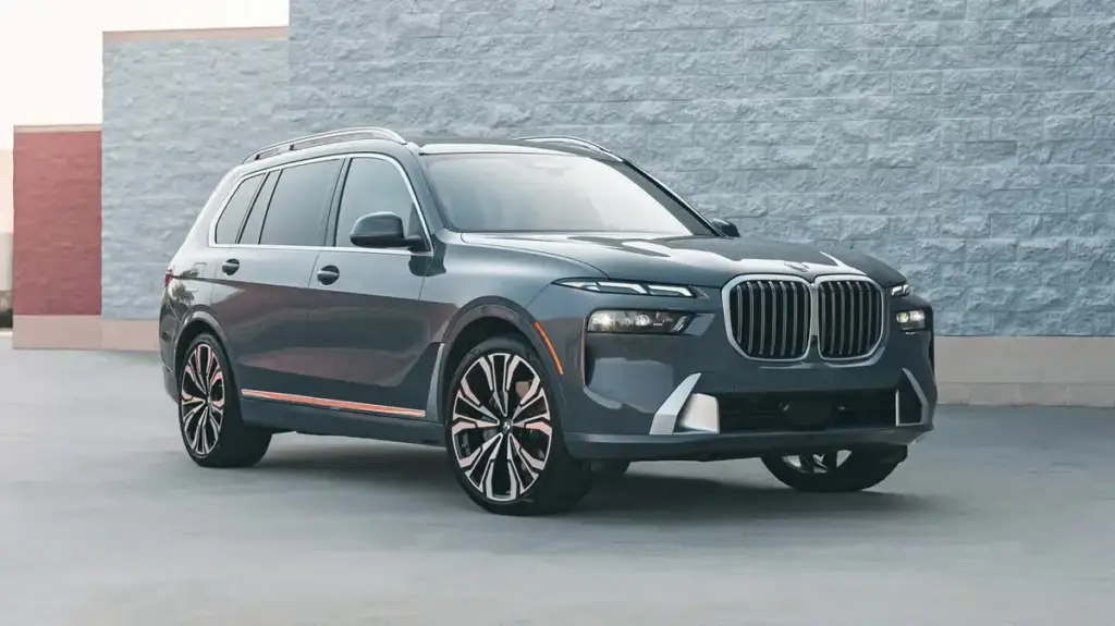 Giá xe BMW X7 mới nhất 13 image 137