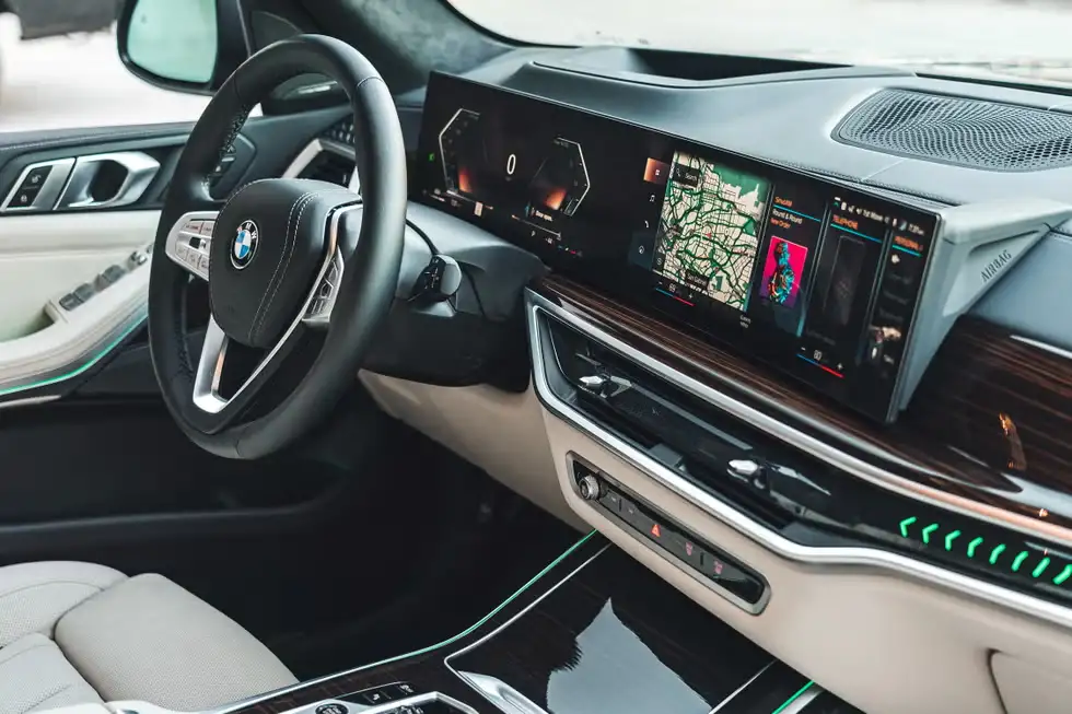 Giá xe BMW X7 mới nhất 17 image 141