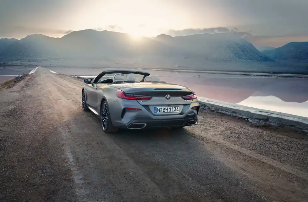 Giá xe BMW 8-Series mới nhất 14 image 22