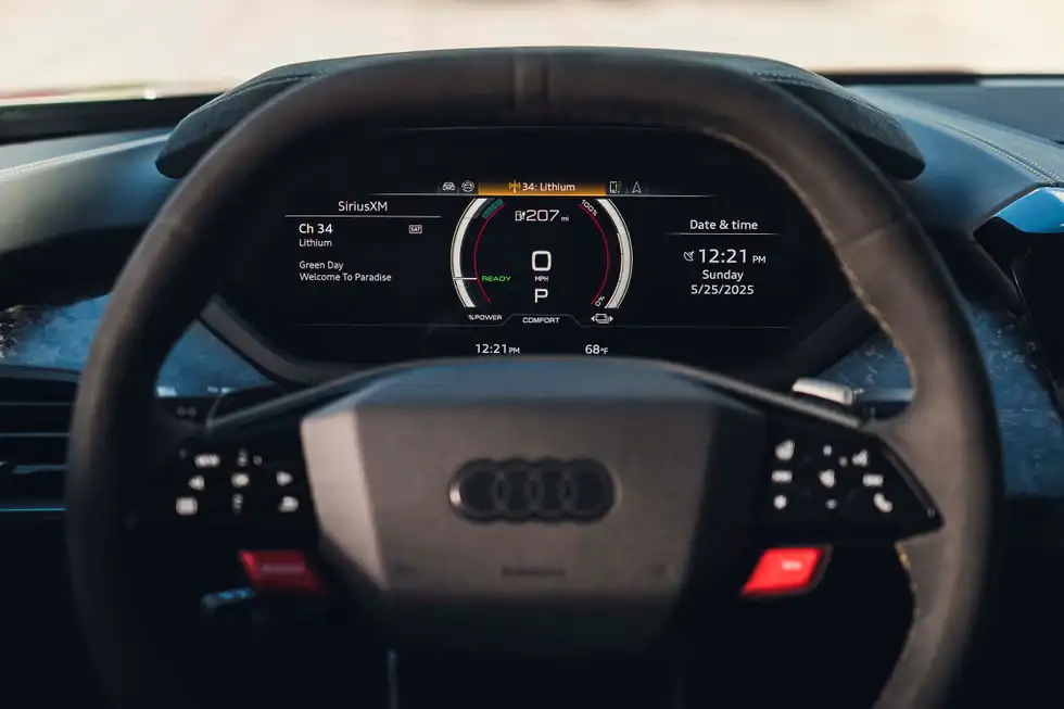 Giá xe Audi e-tron GT mới nhất 25 image 231
