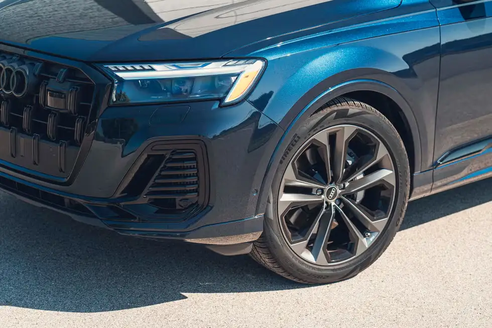 Giá xe Audi Q7 mới nhất 17 image 237