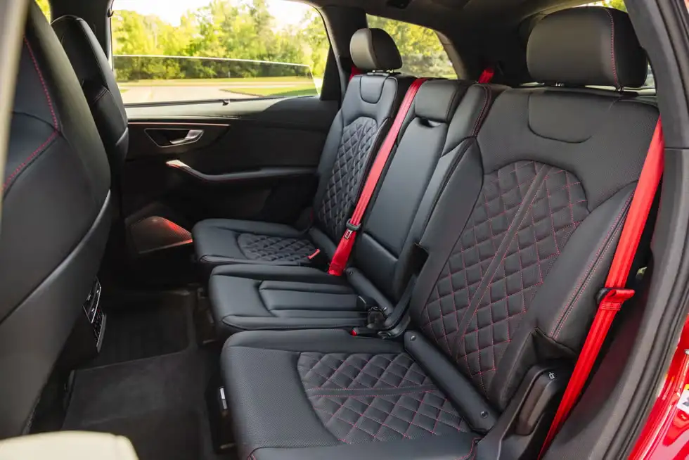 Giá xe Audi Q7 mới nhất 20 image 240