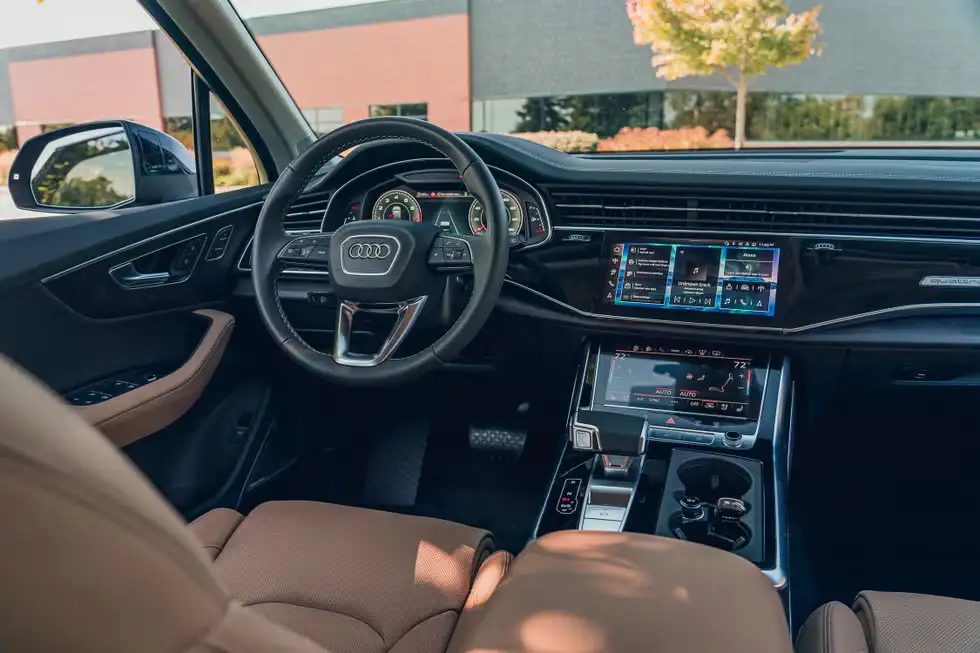 Giá xe Audi Q7 mới nhất 21 image 241